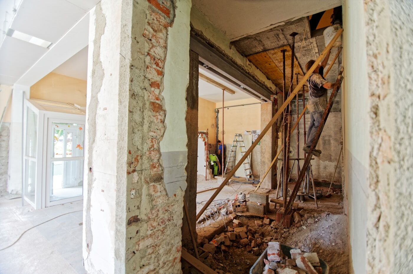 Obra de reforma de vivienda en Sevilla